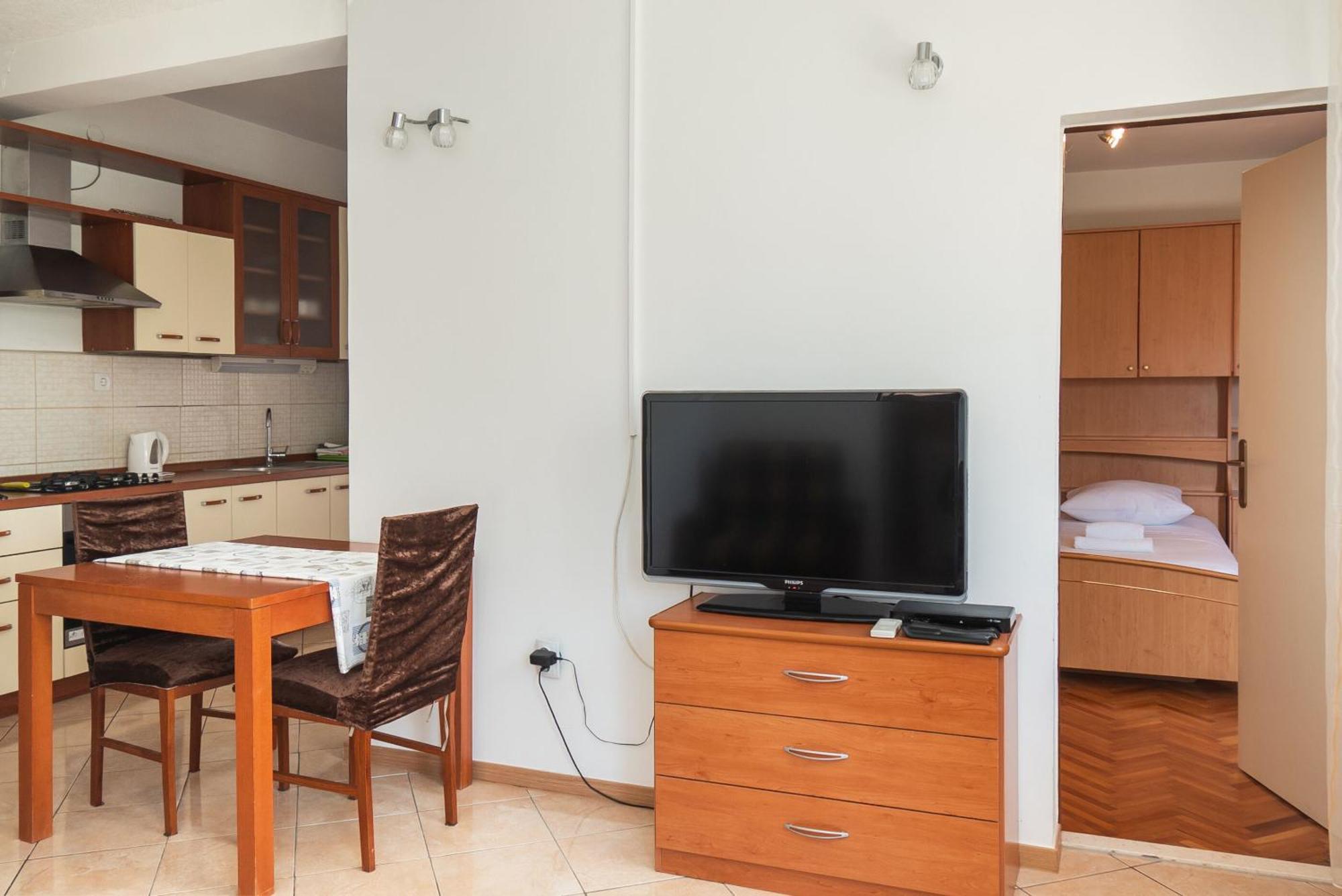 Apartments Polly Primosten Ngoại thất bức ảnh