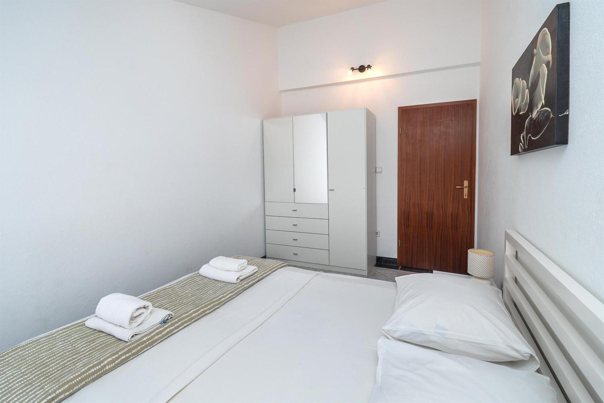 Apartments Polly Primosten Ngoại thất bức ảnh