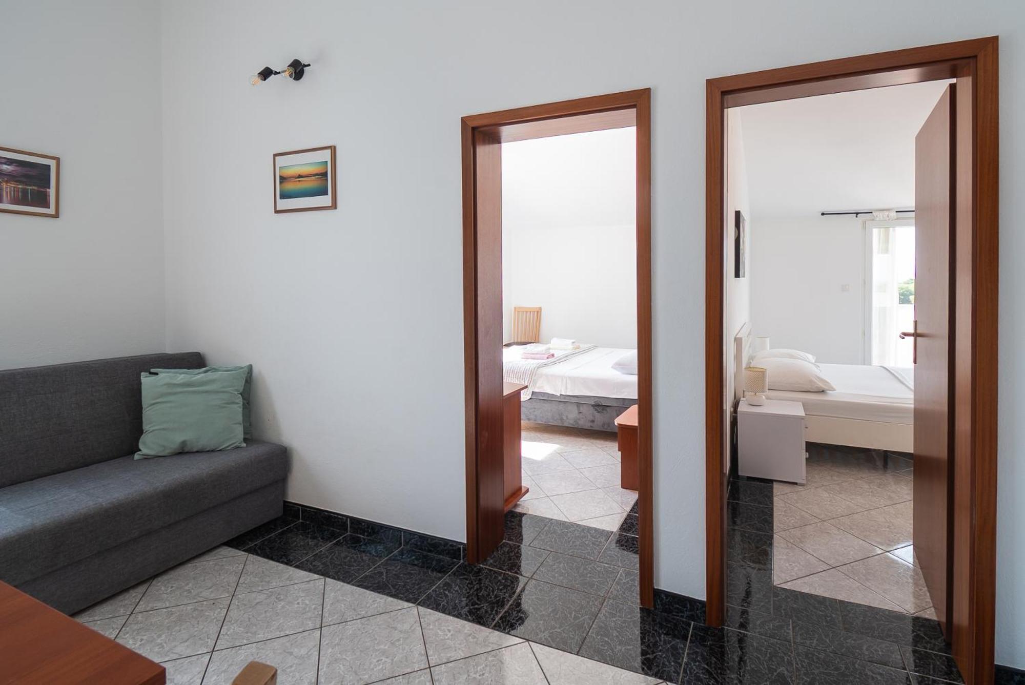 Apartments Polly Primosten Ngoại thất bức ảnh