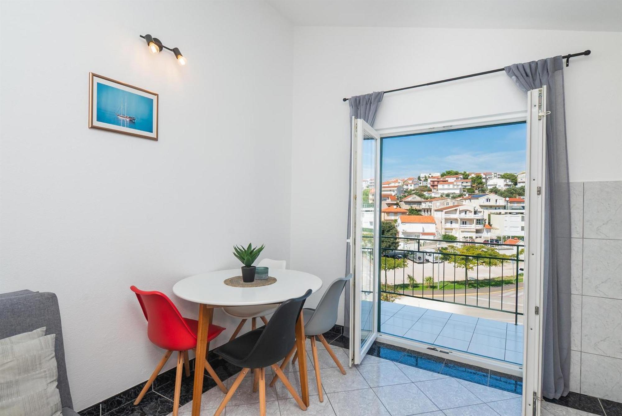 Apartments Polly Primosten Ngoại thất bức ảnh